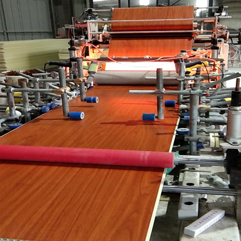 호텔 사용을 위한 실내 천장을 위한 텔레비젼 배경 단단한 포장 벽면을 위한 현대 통합 대나무 나무 섬유 PVC 벽 패널